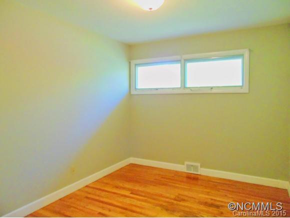 29 Deanwood Circle - Photo 7