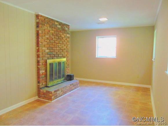 29 Deanwood Circle - Photo 9