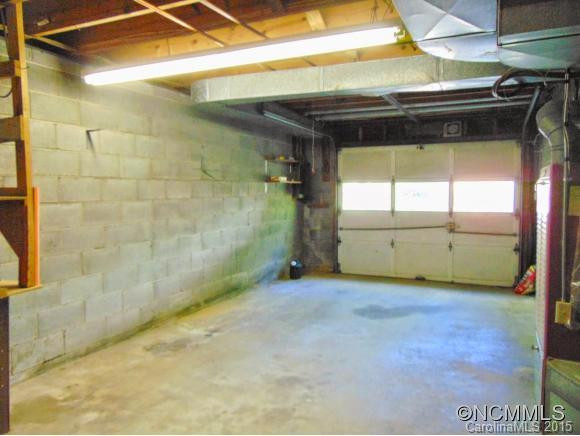 29 Deanwood Circle - Photo 10