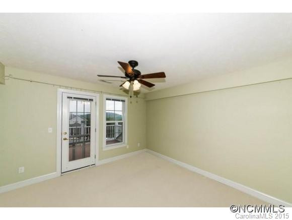 609 Carriage Commons Drive - Photo 14