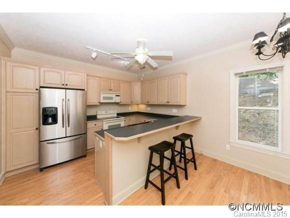 609 Carriage Commons Drive - Photo 9