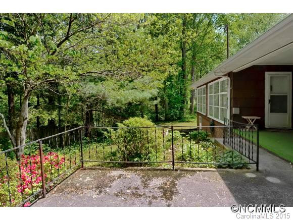 22 Woodcrest Road - Photo 13