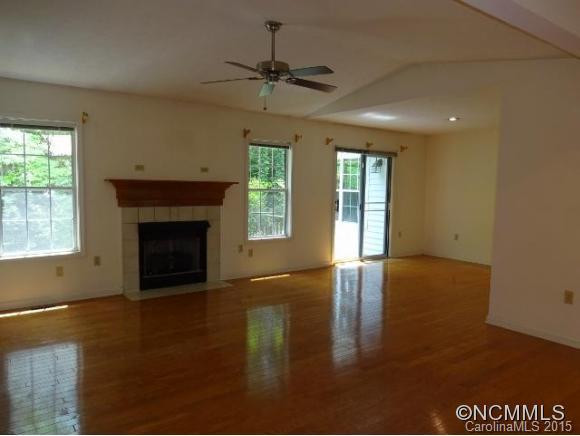 5 PEBBLE BEACH COURT - Photo 4