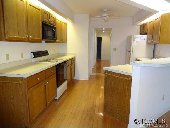 5 PEBBLE BEACH COURT - Photo 7