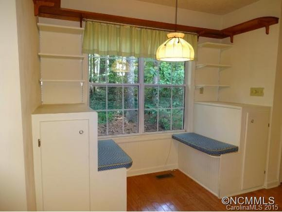5 PEBBLE BEACH COURT - Photo 9