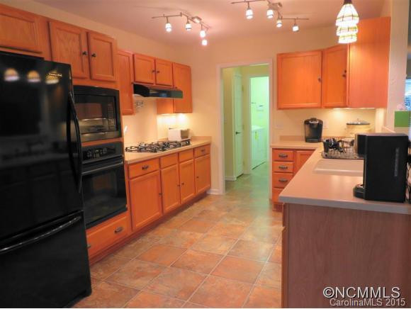 32 SUNVIEW CIRCLE - Photo 6