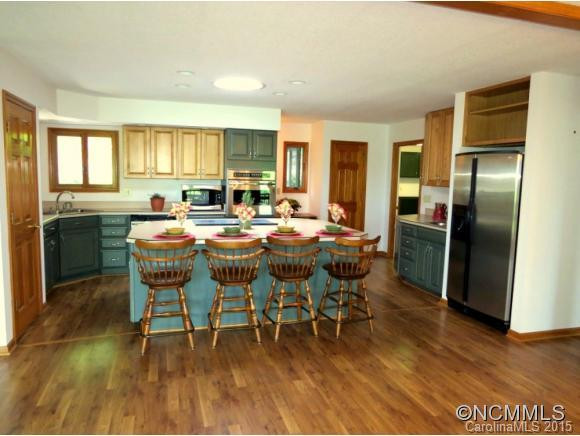 1370 Kentwood Lane - Photo 7