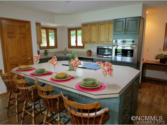 1370 Kentwood Lane - Photo 8