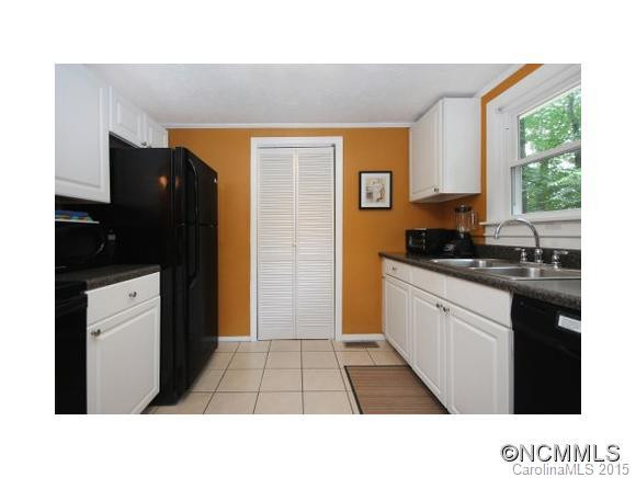 292 Beaucatcher Road - Photo 11
