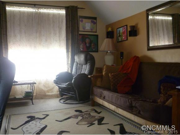 327 Running Briar - Photo 16