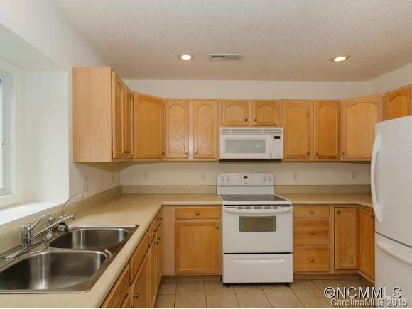 332 KYFIELDS - Photo 12