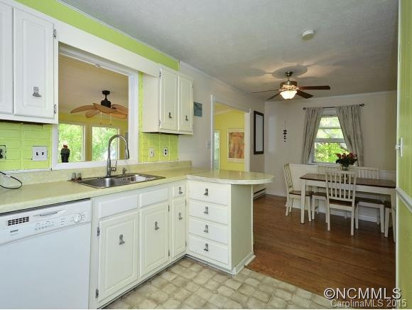 15 BEN FRANKLIN LANE - Photo 8