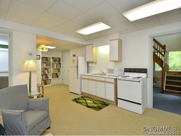 99 Eastmoor Drive - Photo 15