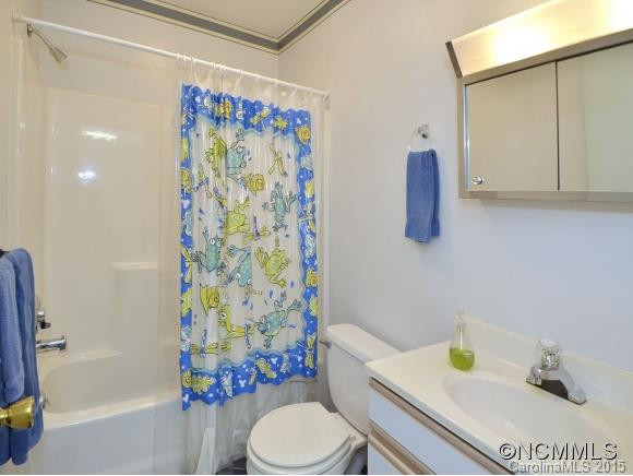 99 Eastmoor Drive - Photo 16