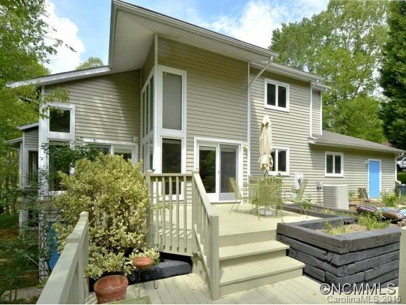 99 Eastmoor Drive - Photo 18