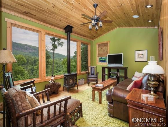 330 Seton Road - Photo 4
