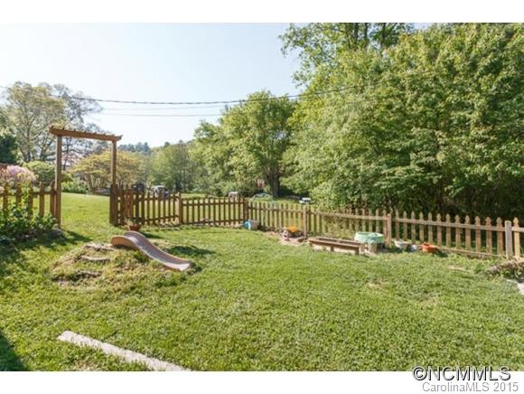 11 Joan Way - Photo 19