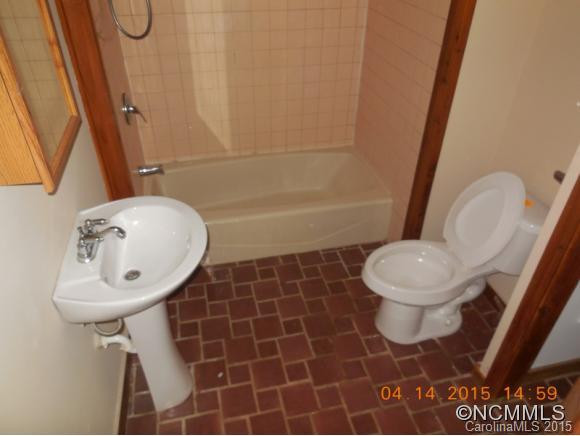 1616 Sugarloaf Mountain Road - Photo 16