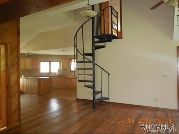 1616 Sugarloaf Mountain Road - Photo 6