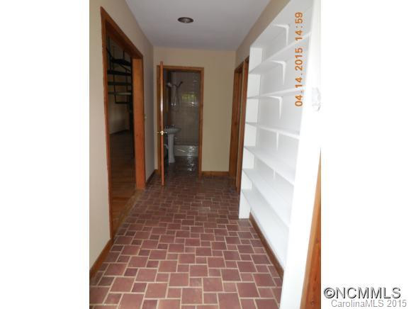 1616 Sugarloaf Mountain Road - Photo 7