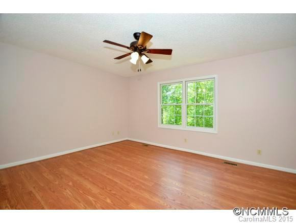 47 Foxberry Drive - Photo 12