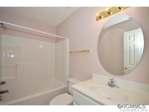 47 Foxberry Drive - Photo 13