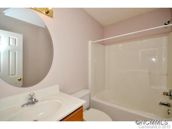 47 Foxberry Drive - Photo 16