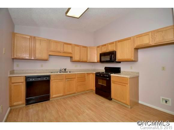47 Foxberry Drive - Photo 7