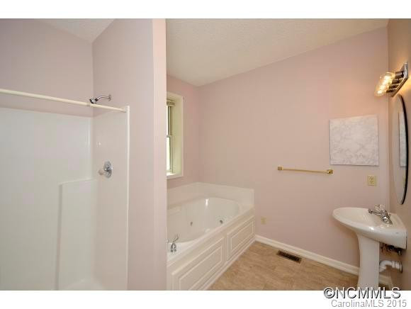47 Foxberry Drive - Photo 10