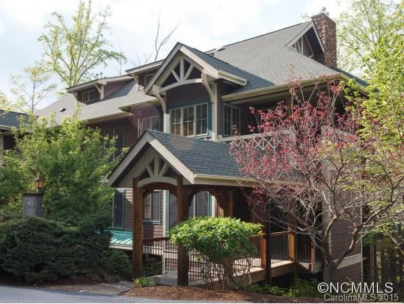 45 Creekside Way I-102