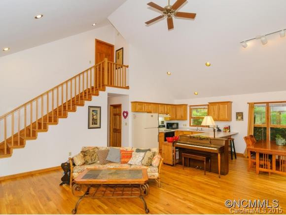 94 Sequoyah Hills Drive - Photo 5
