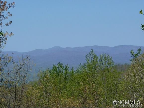 528 HAGEN DRIVE - Photo 17