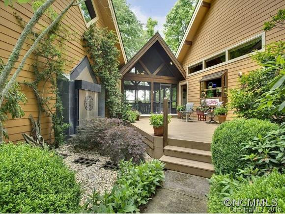 528 HAGEN DRIVE - Photo 19