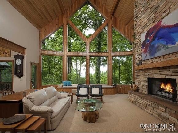 528 HAGEN DRIVE - Photo 4