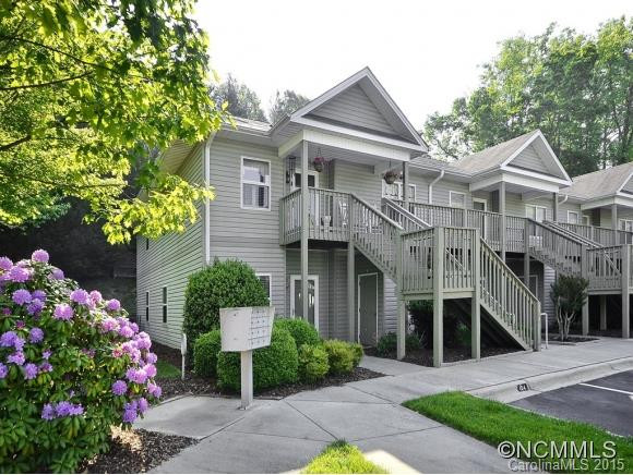 104 Carlyle Way