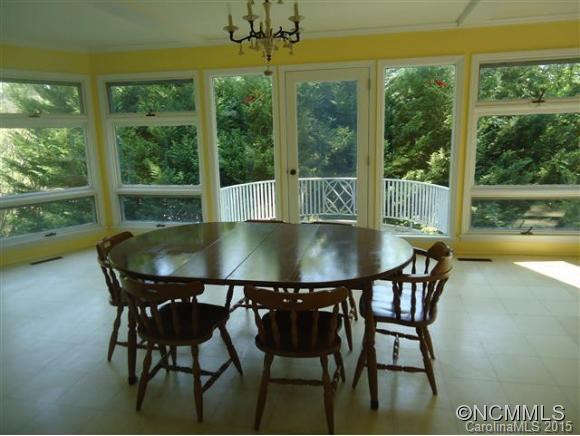 105 East Probart - Photo 16