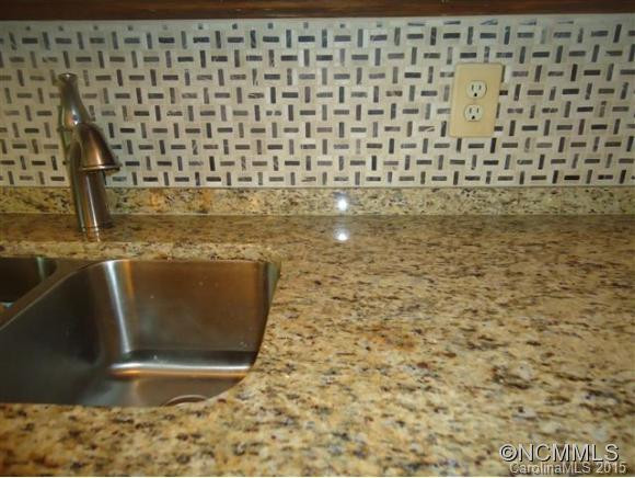 105 East Probart - Photo 10