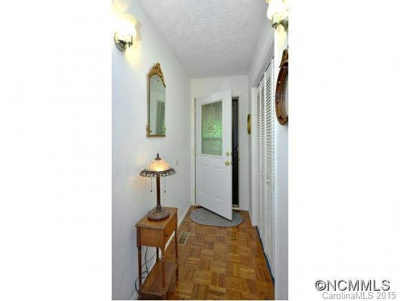  - Photo 2