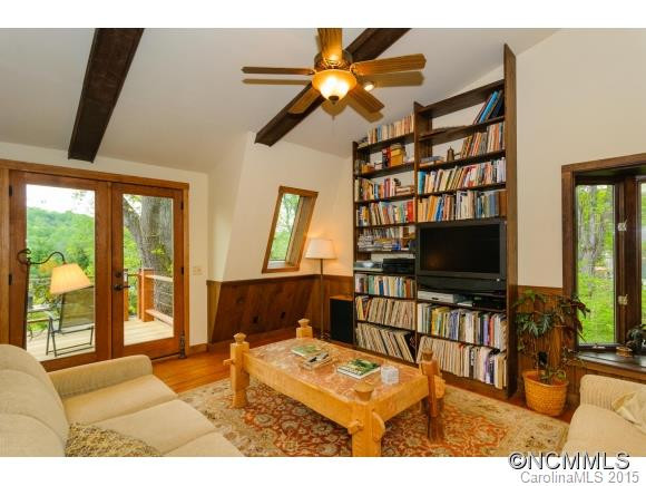 48 Wolfe Cove Road - Photo 2