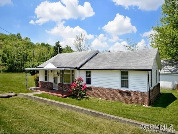 6261 OLD CLYDE ROAD