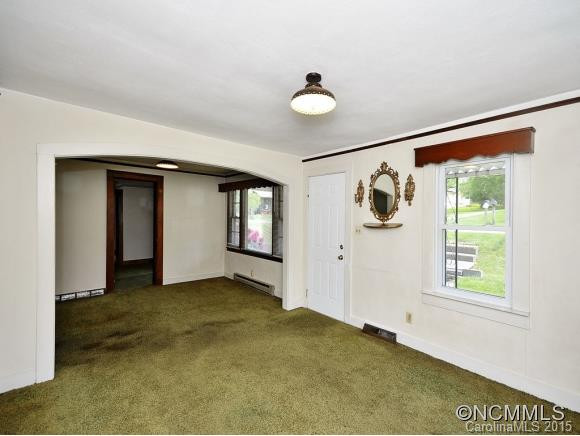 6261 OLD CLYDE ROAD - Photo 2