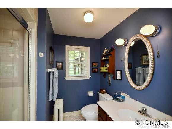 366 Lakeshore Drive - Photo 13