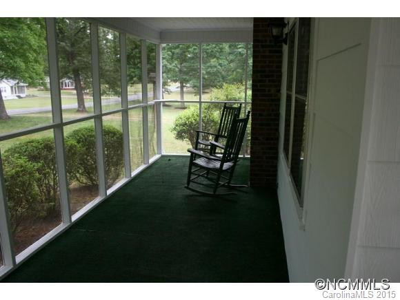 541 BUTLER ROAD - Photo 2