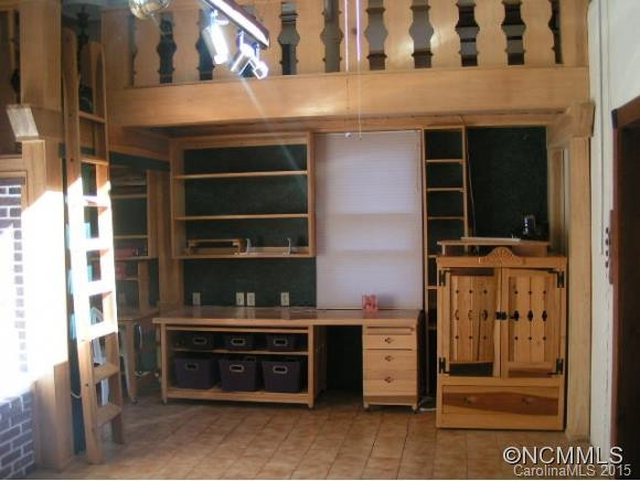 51 Joe Pye Lane - Photo 4