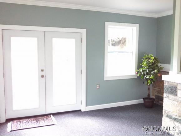 7081 Bearwallow Mountain Road - Photo 11