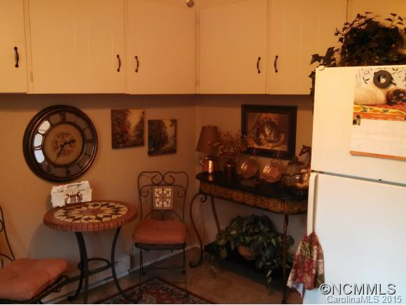 7081 Bearwallow Mountain Road - Photo 22