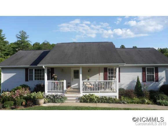 32 Candy Tuft Lane