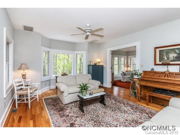 460 Lynn Cove Road - Photo 3