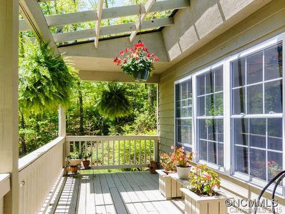 315 Forest Brook Drive - Photo 2