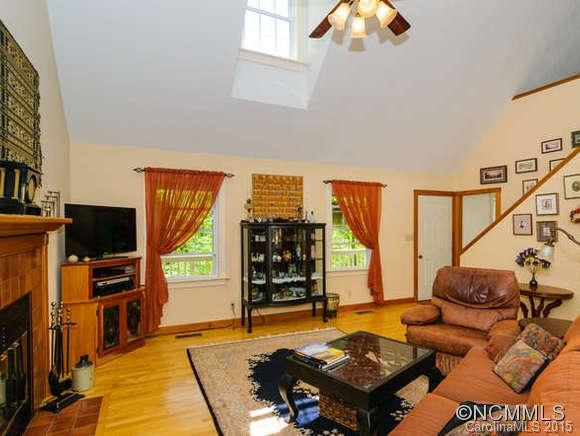 315 Forest Brook Drive - Photo 6